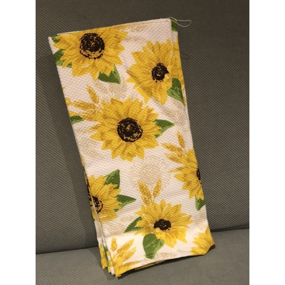 La Patisserie Kitchen Towels Sunflowers Yellow Green White Farmhouse FLAW* New - Picture 3 of 5